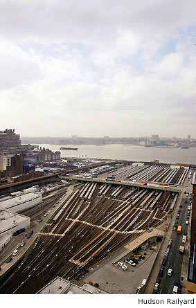 HudsonRailyard-amNY.jpg