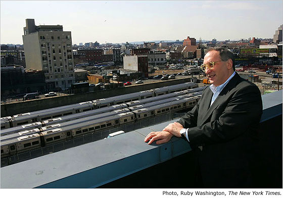 Ratner-NYT08.jpg
