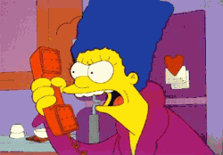 marge-phone-call.gif