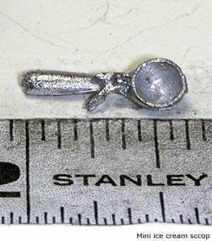 miniicecreamscoop.jpg